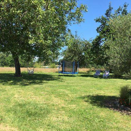 GITE clodeguy Saint-Sylvestre-sur-Lot Exterior foto