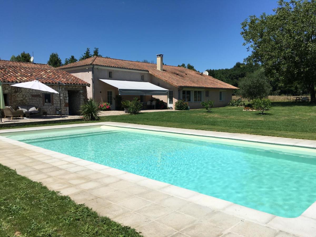 GITE clodeguy Saint-Sylvestre-sur-Lot Exterior foto